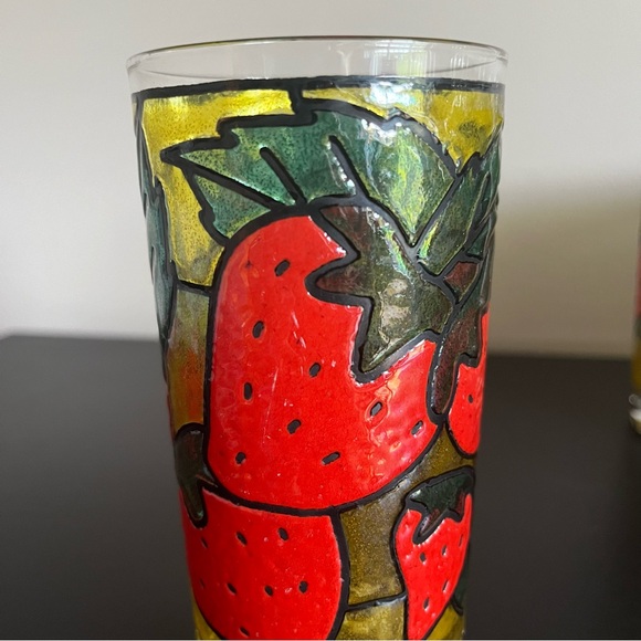 Strawberry Fruit Stained Glass Tumblers Vintage 1973 Set of 8 - Picture 11 of 15